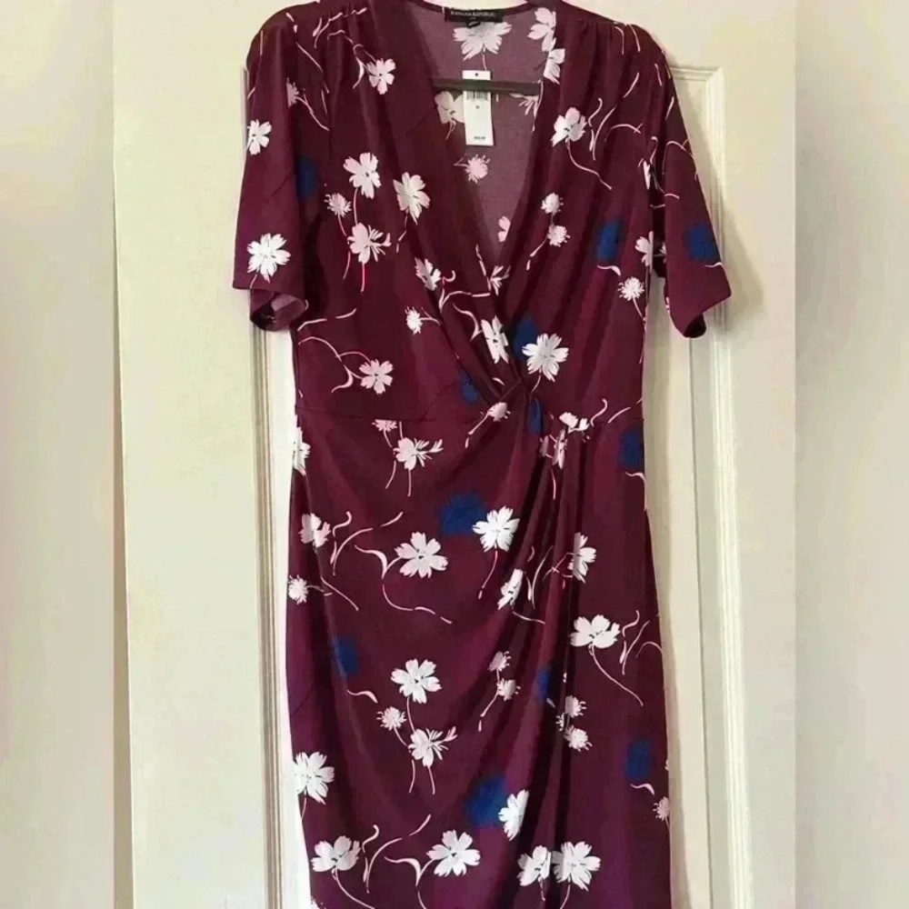 Banana Republic burgundy dress
